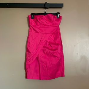 Forever 21 size Mesium strapless pink dress with sweetheart neckline